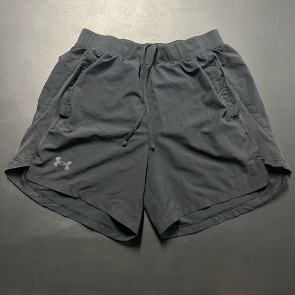 Under Armour 5” Running Shorts Heatgear - Picture 1 of 3